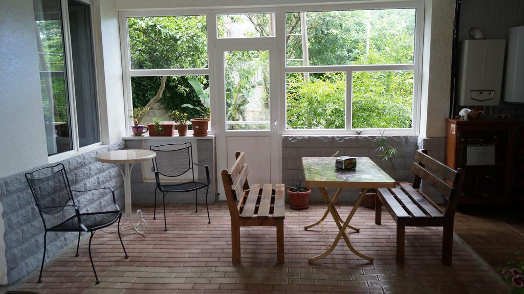 Tj Guest House Makhinjauri Εξωτερικό φωτογραφία