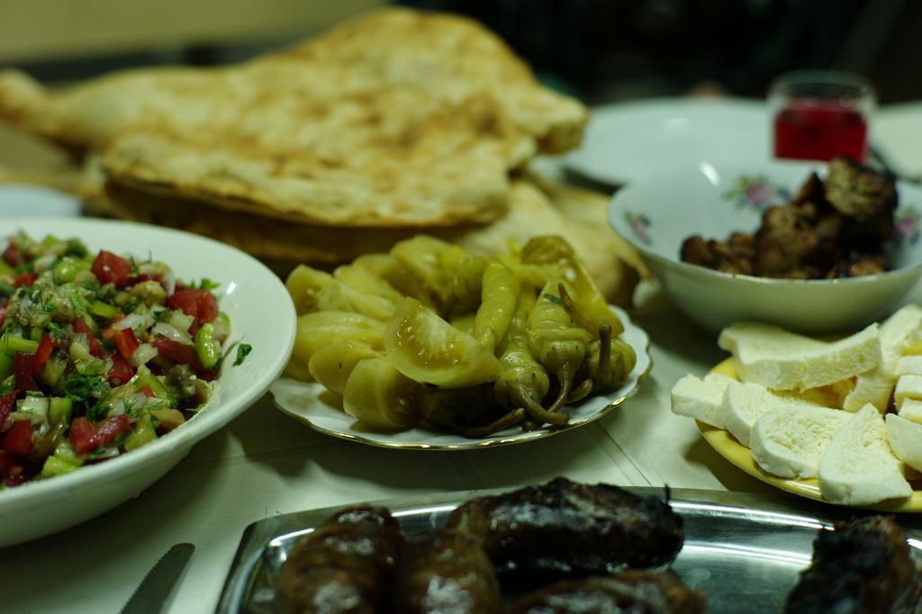 Tj Guest House Makhinjauri Εξωτερικό φωτογραφία