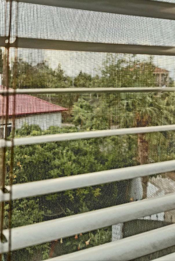 Tj Guest House Makhinjauri Εξωτερικό φωτογραφία